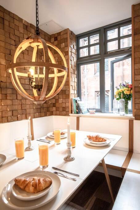 מנצ'סטר City Superhost: Luxury Deansgate Townhouse מראה חיצוני תמונה
